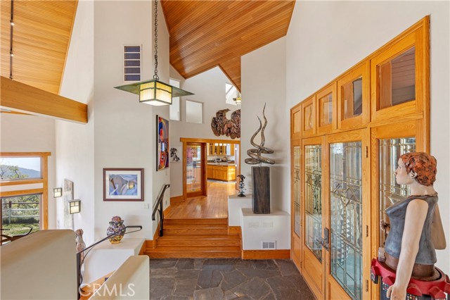 Detail Gallery Image 10 of 72 For 25501 Deertrail Dr, Tehachapi,  CA 93561 - 7 Beds | 4/1 Baths