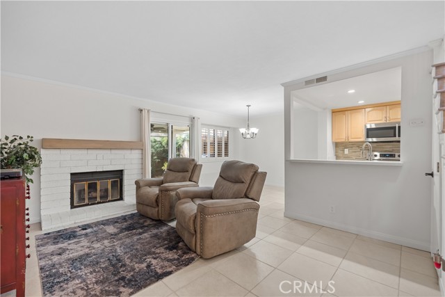 Detail Gallery Image 5 of 36 For 6620 Altawoods Way, Rancho Cucamonga,  CA 91701 - 2 Beds | 2/1 Baths