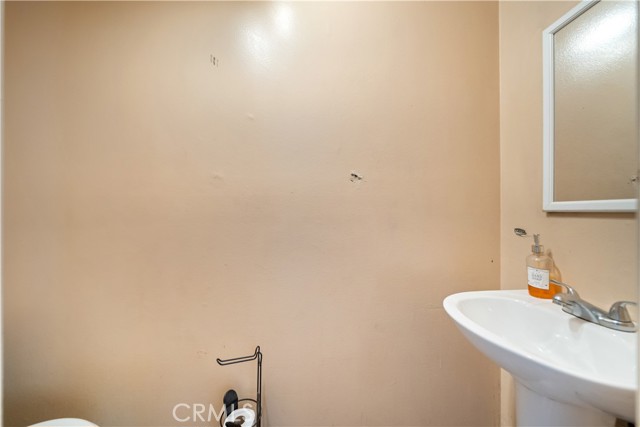 Detail Gallery Image 14 of 22 For 12176 Carnation Ln #B,  Moreno Valley,  CA 92557 - 2 Beds | 1/1 Baths