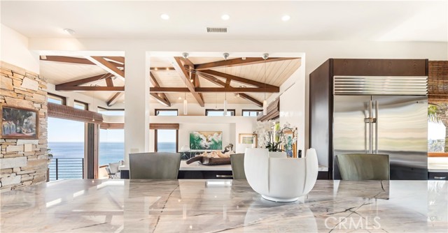 86 Emerald Bay, Laguna Beach CA: https://media.crmls.org/medias/c0993d7e-da5b-4c03-830e-6b837e947725.jpg