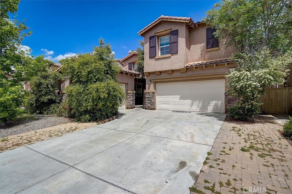 23 Plaza Lucerna, Lake Elsinore, CA 92532