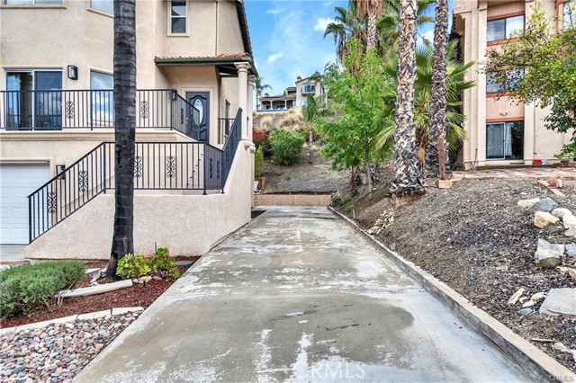 Detail Gallery Image 20 of 37 For 29641 Vacation Dr, Canyon Lake,  CA 92587 - 4 Beds | 3/1 Baths