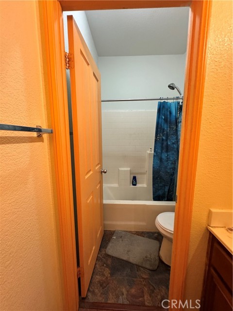 1570 Atlas Peak Lane, San Jacinto CA: https://media.crmls.org/medias/c09c22be-3fa6-4475-b55e-5d18fe053384.jpg