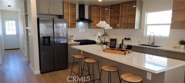 Detail Gallery Image 7 of 40 For 12035 Ramona, Hawthorne,  CA 90250 - 3 Beds | 3 Baths