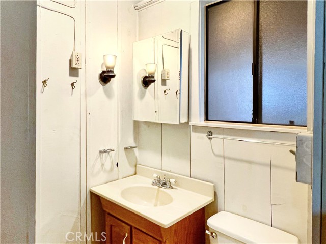 Detail Gallery Image 9 of 21 For 16135 Bottle Rock Rd, Cobb,  CA 95426 - 1 Beds | 1 Baths