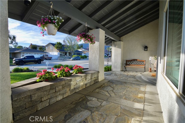 Detail Gallery Image 6 of 74 For 6361 Sard St, Rancho Cucamonga,  CA 91701 - 4 Beds | 2/1 Baths