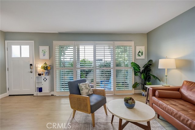 2112 Warfield Avenue, Redondo Beach, California 90278, 2 Bedrooms Bedrooms, ,2 BathroomsBathrooms,Residential,Sold,Warfield,SB23170647