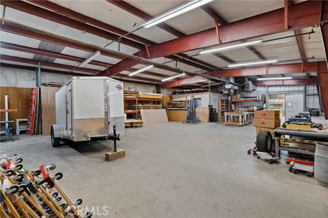 Image 8 of 71 For 958 Mckale Road
