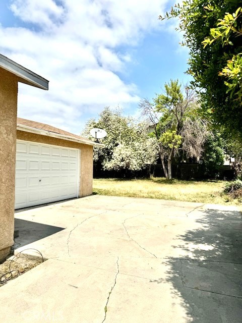 Detail Gallery Image 12 of 13 For 832 W Temple St, San Bernardino,  CA 92410 - 2 Beds | 2 Baths