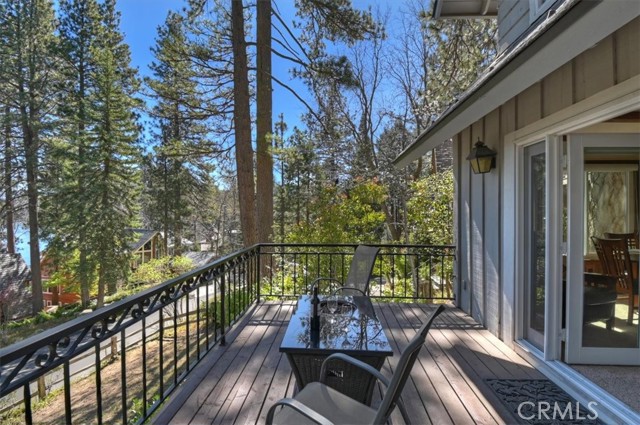 Detail Gallery Image 47 of 49 For 28065 Peninsula, Lake Arrowhead,  CA 92352 - 4 Beds | 3/1 Baths