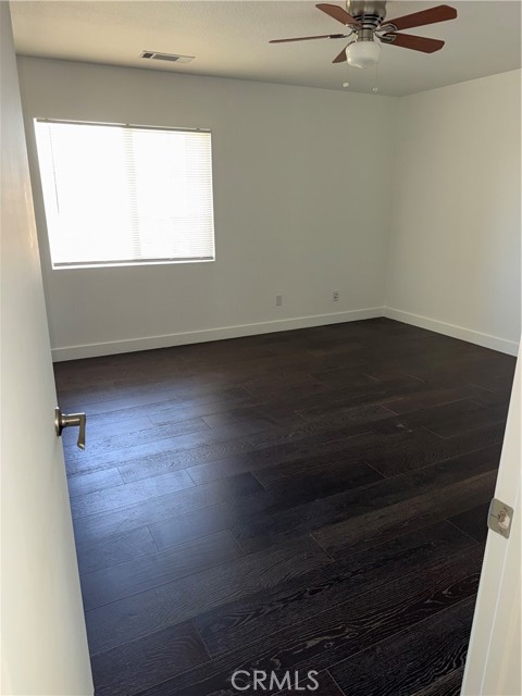 Detail Gallery Image 25 of 28 For 2560 Duomo, Palmdale,  CA 93550 - 4 Beds | 3 Baths