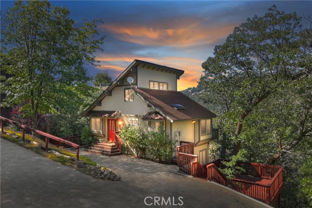 Detail Gallery Image 1 of 1 For 1262 Brentwood Dr, Lake Arrowhead,  CA 92352 - 3 Beds | 2 Baths