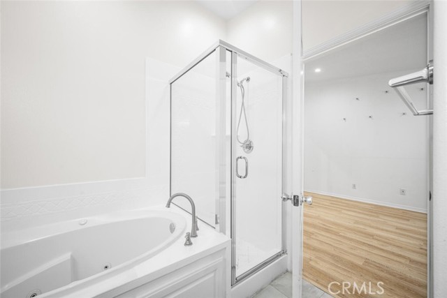5740 S Glennie Lane, Los Angeles CA: https://media.crmls.org/medias/c0a230cc-a60a-4115-b7a7-db85bfbdfdf8.jpg