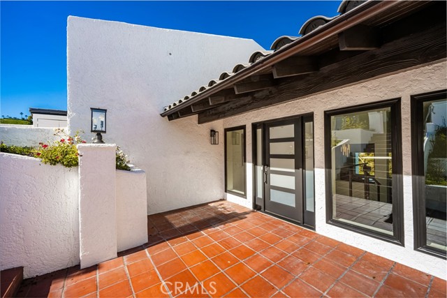 Detail Gallery Image 6 of 75 For 5 Yellow Brick Rd, Rancho Palos Verdes,  CA 90275 - 4 Beds | 3/1 Baths