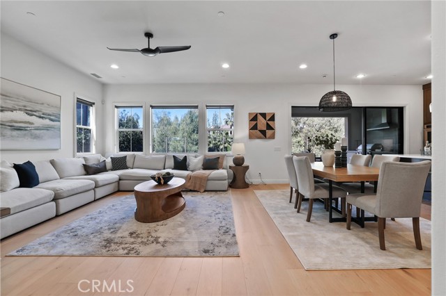 Detail Gallery Image 5 of 51 For 63 Berna, Lake Forest,  CA 92630 - 5 Beds | 4 Baths