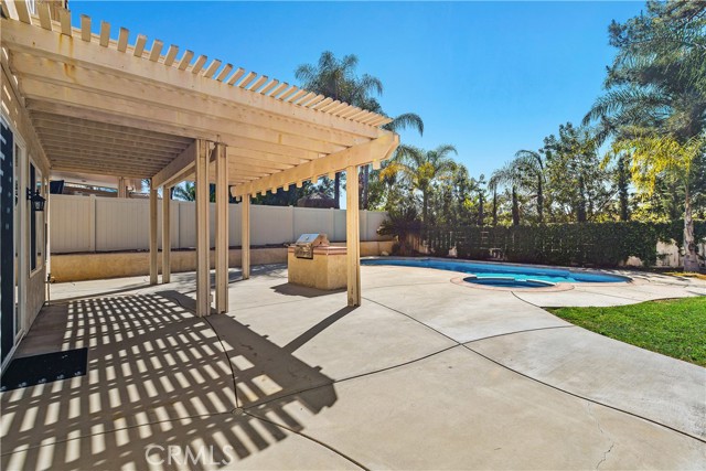 Detail Gallery Image 36 of 42 For 31665 via Cordoba, Temecula,  CA 92592 - 4 Beds | 3 Baths