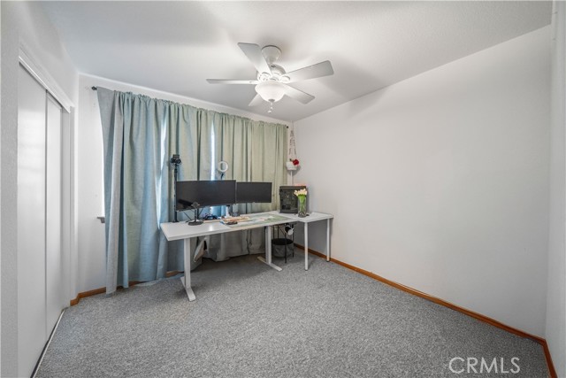 12994 High Vista st, Victorville CA: https://media.crmls.org/medias/c0a46cdf-2d82-425f-bc2d-802cfe09d6fa.jpg