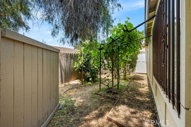 Detail Gallery Image 38 of 44 For 9131 Campo Rd, Spring Valley,  CA 91977 - 4 Beds | 2/1 Baths