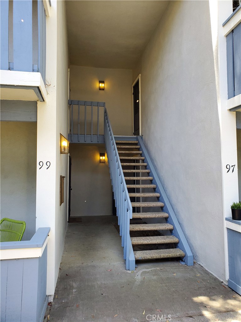 MLS #OC25252684 image #9