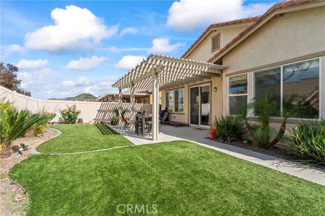 1544 Big Horn, Beaumont CA: https://media.crmls.org/medias/c0a555aa-3b74-44a9-b9d0-1cefe1008578.jpg