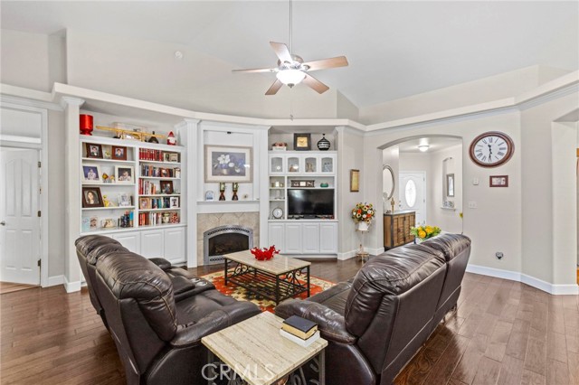 17 Pleasant Oak Lane, Oroville CA: https://media.crmls.org/medias/c0a603ab-f7ca-4fc5-a41e-bbba547be1dc.jpg