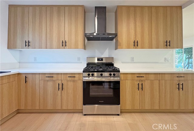 Detail Gallery Image 9 of 17 For 800 Rosemont Ave, Los Angeles,  CA 90026 - 2 Beds | 1 Baths