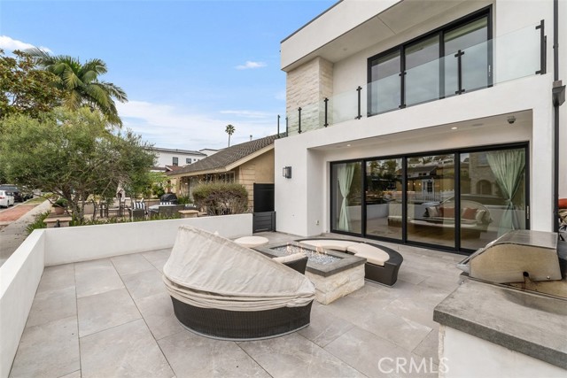 Detail Gallery Image 33 of 44 For 508 Marigold, Corona Del Mar,  CA 92625 - 4 Beds | 4/1 Baths