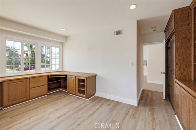 3313 Onrado Street, Torrance CA: https://media.crmls.org/medias/c0a7e3f7-4bf5-48a2-b956-b1a4a19d1353.jpg