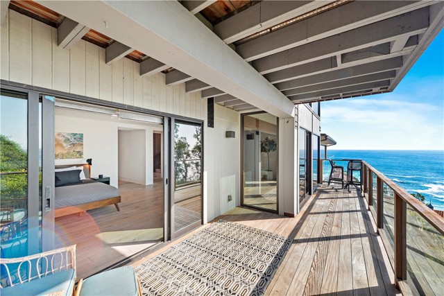 Detail Gallery Image 42 of 69 For 2623 Victoria Dr, Laguna Beach,  CA 92651 - 4 Beds | 3/1 Baths