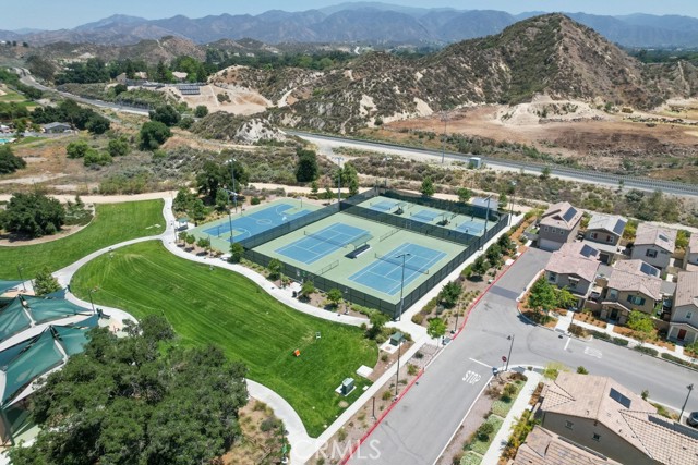 Detail Gallery Image 60 of 64 For 27638 Sawtooth Ln, Canyon Country,  CA 91387 - 3 Beds | 2/1 Baths