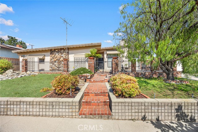 Image 2 for 626 N Treanor Ave, Glendora, CA 91741