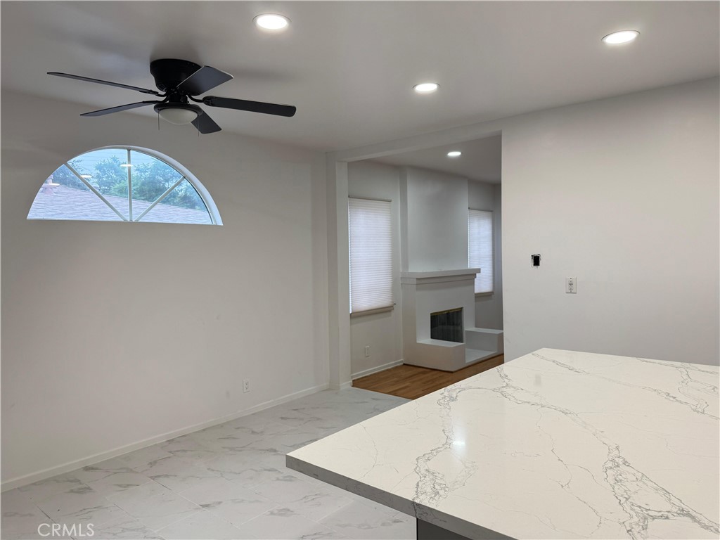 MLS #OC25261024 image #6