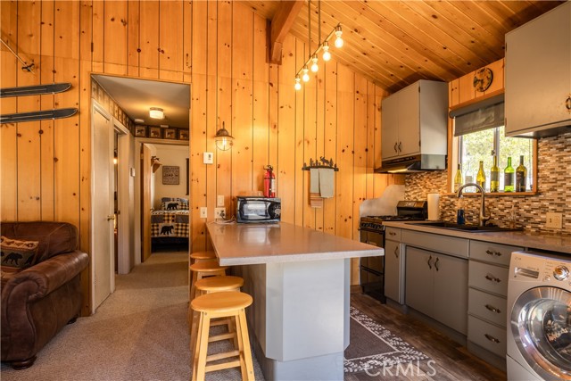 Detail Gallery Image 12 of 23 For 40167 Dream St, Big Bear Lake,  CA 92315 - 2 Beds | 1 Baths