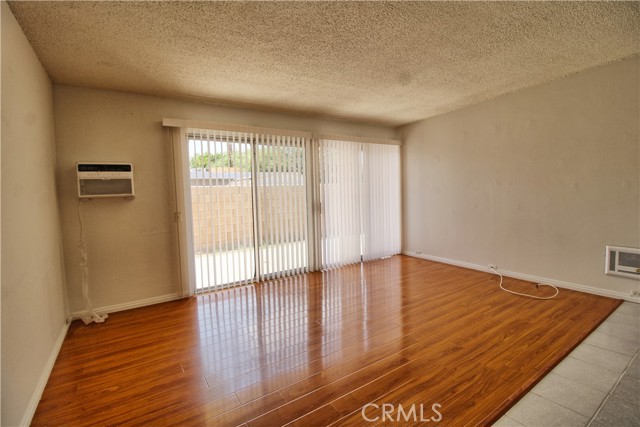 Image 2 of 10 For 567 Desert Way 2