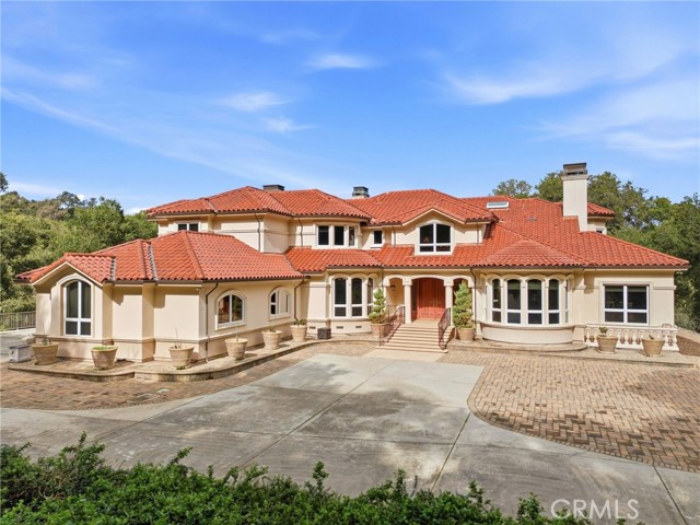 Detail Gallery Image 5 of 44 For 28080 Laura Ct, Los Altos Hills,  CA 94022 - 5 Beds | 7 Baths