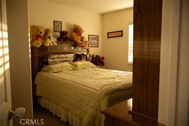 Detail Gallery Image 10 of 15 For 377 Daisy Ct, Merced,  CA 95341 - 4 Beds | 2/1 Baths