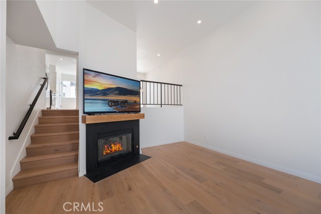 2 Bed Home for Sale in Sherman Oaks, California
