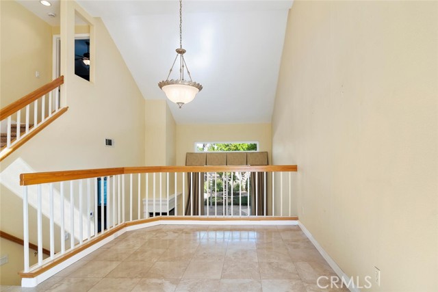 Detail Gallery Image 17 of 51 For 24640 Brighton Dr #B,  Valencia,  CA 91355 - 2 Beds | 2/1 Baths