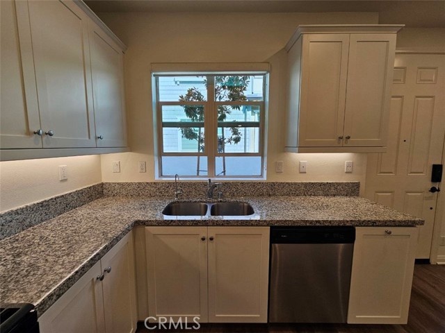 Detail Gallery Image 17 of 74 For 12316 Fruitwood Ln, Whittier,  CA 90602 - 3 Beds | 2/1 Baths