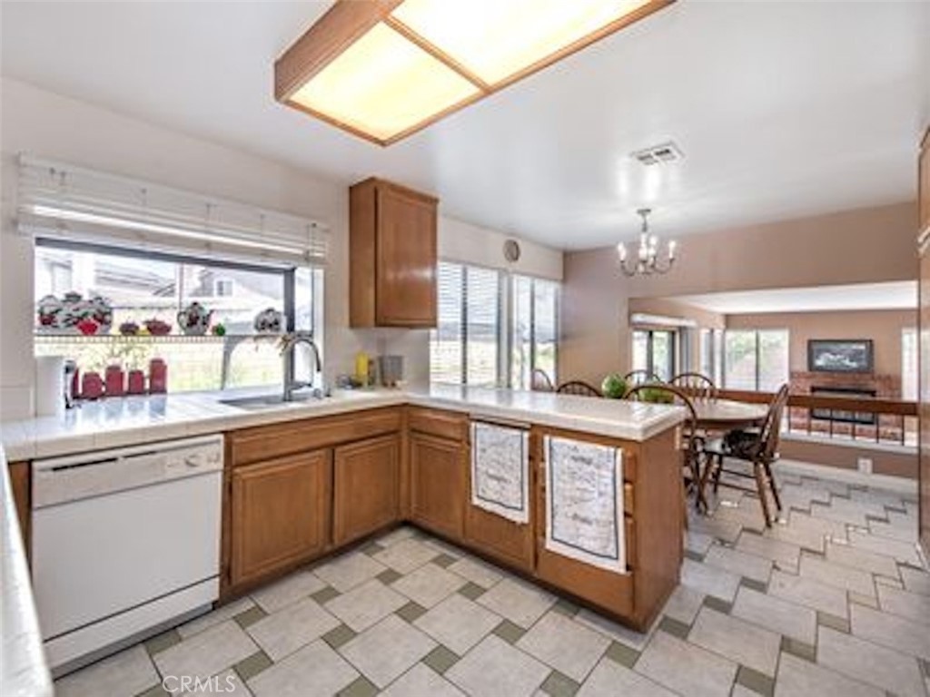 MLS #SR25220820 image #7