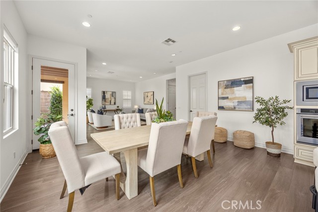 Detail Gallery Image 16 of 45 For 75 Dublin, Irvine,  CA 92620 - 4 Beds | 4/1 Baths