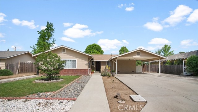 Detail Gallery Image 1 of 24 For 2836 Tahoe Dr, Merced,  CA 95340 - 3 Beds | 2 Baths