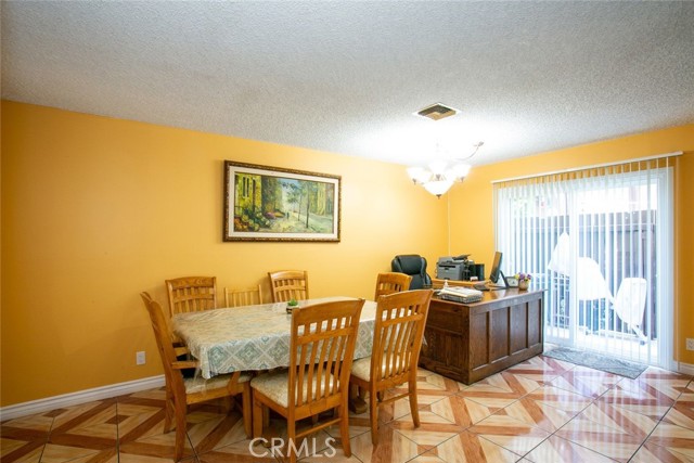 7301 Lennox Avenue, C07 photo 5