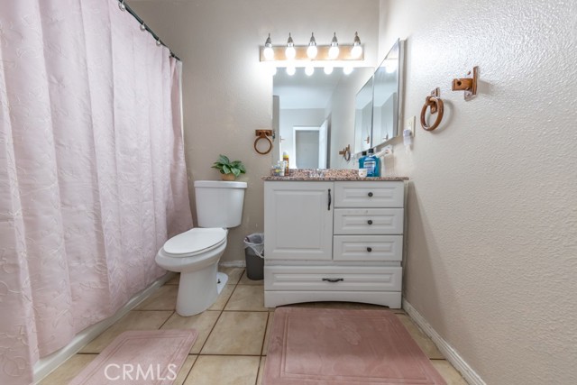 Detail Gallery Image 11 of 18 For 4109 W 5th St #67,  Santa Ana,  CA 92703 - 2 Beds | 1/1 Baths