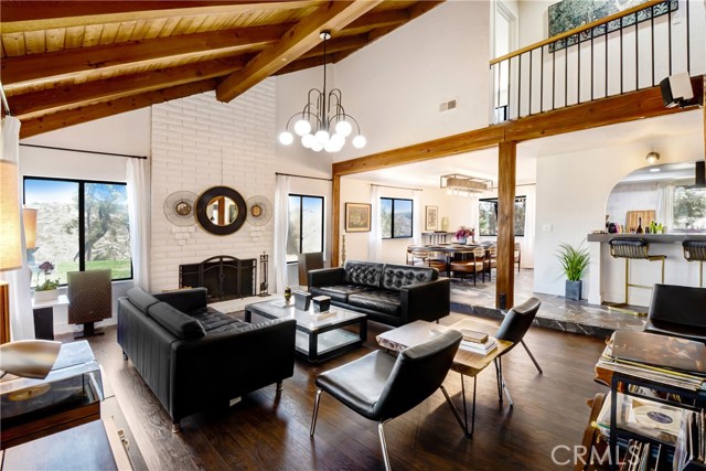 Detail Gallery Image 10 of 53 For 17295 Ridge Canyon Dr, Riverside,  CA 92506 - 4 Beds | 2/1 Baths