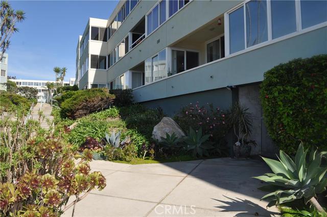 639 Paseo De La Playa, Redondo Beach, California 90277, 2 Bedrooms Bedrooms, ,2 BathroomsBathrooms,Residential,Sold,Paseo De La Playa,SB16082154