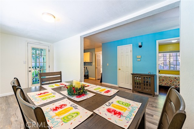 23120 Sycamore Lane, Crestline CA: https://media.crmls.org/medias/c0b059a7-c904-4487-8db6-41f3fc494db9.jpg