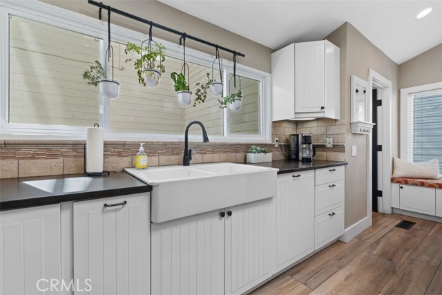 Detail Gallery Image 13 of 44 For 31881 via Oso, Coto de Caza,  CA 92679 - 4 Beds | 3/1 Baths