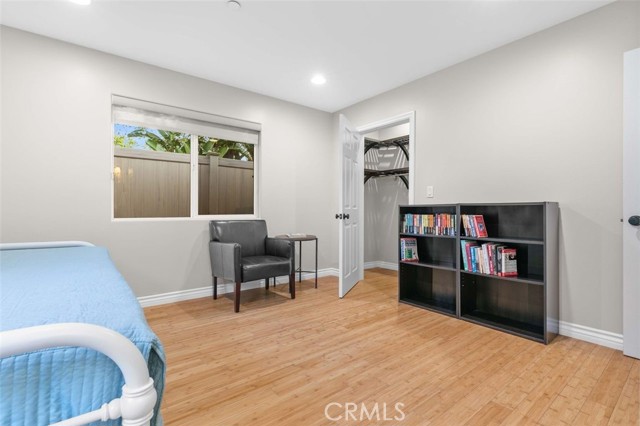 Detail Gallery Image 12 of 28 For 16577 16579 Knollwood, Granada Hills,  CA 91344 - 2 Beds | 2 Baths