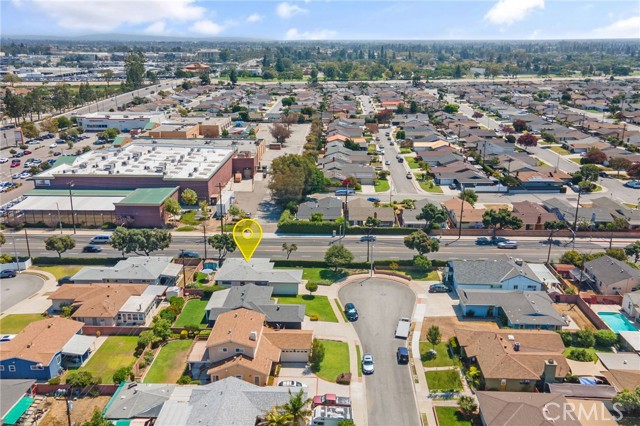 6345 Bigelow Street, Lakewood CA: https://media.crmls.org/medias/c0b1597a-88e7-46ff-bc12-bebe58963920.jpg